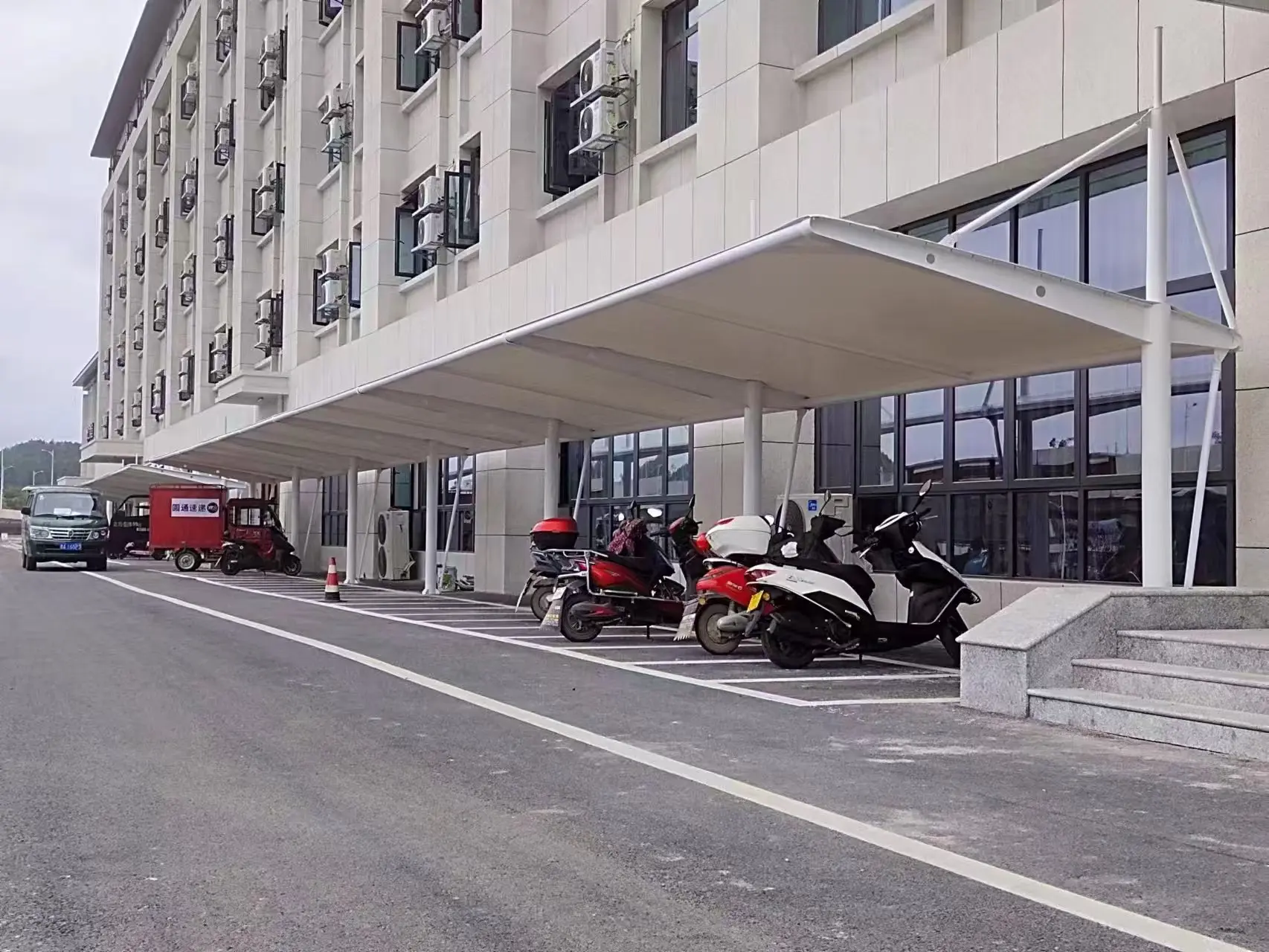 贵州贵阳膜结构车棚采购避坑指南，本地源头工厂怎么选？